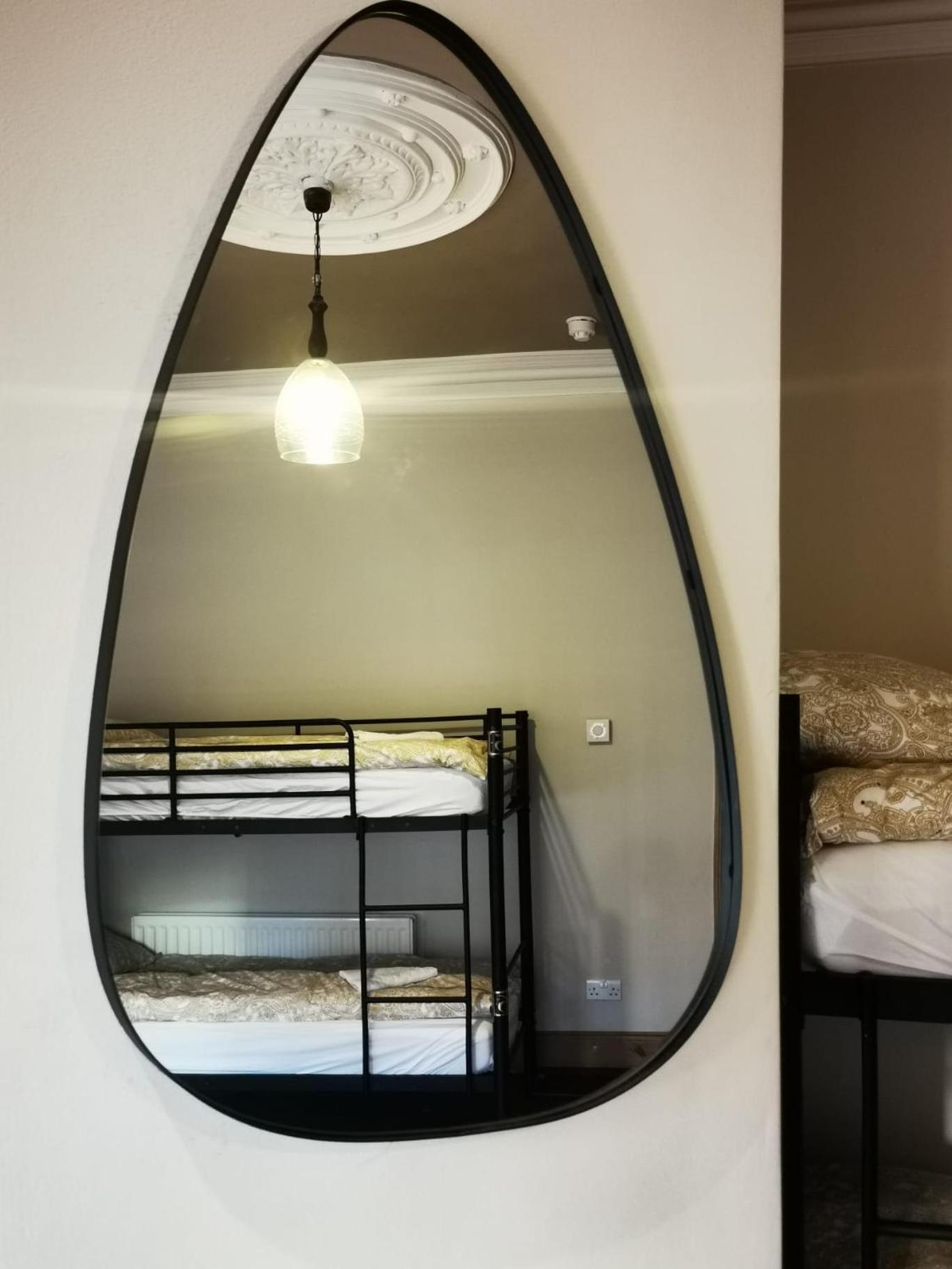בלפסט Gr8 Hostel At The Mount מראה חיצוני תמונה