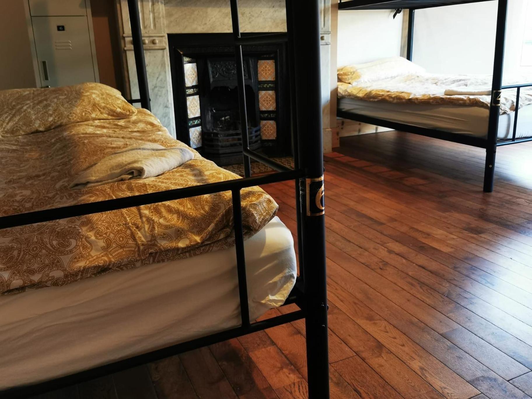 בלפסט Gr8 Hostel At The Mount מראה חיצוני תמונה