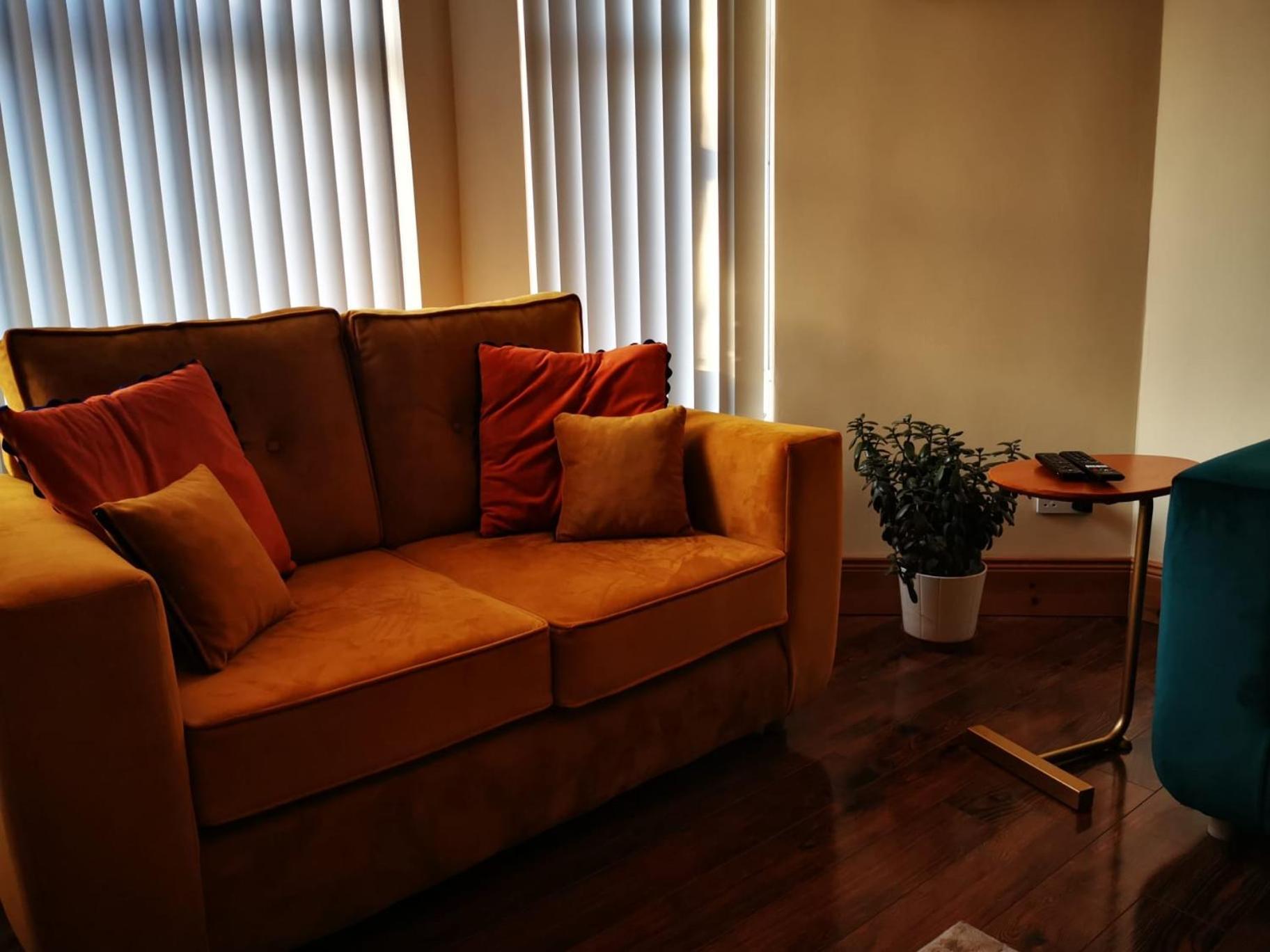 בלפסט Gr8 Hostel At The Mount מראה חיצוני תמונה